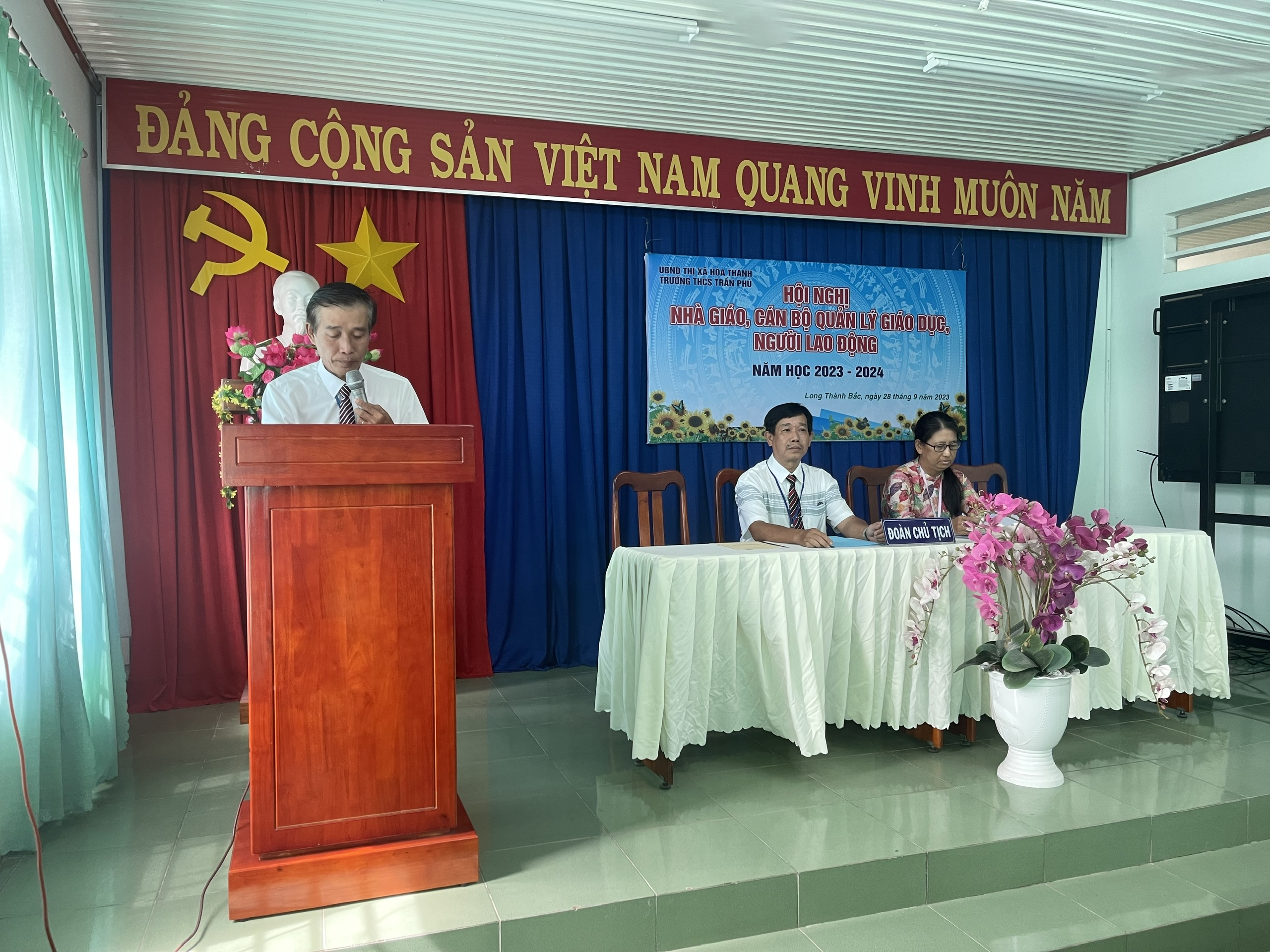 anh tin bai