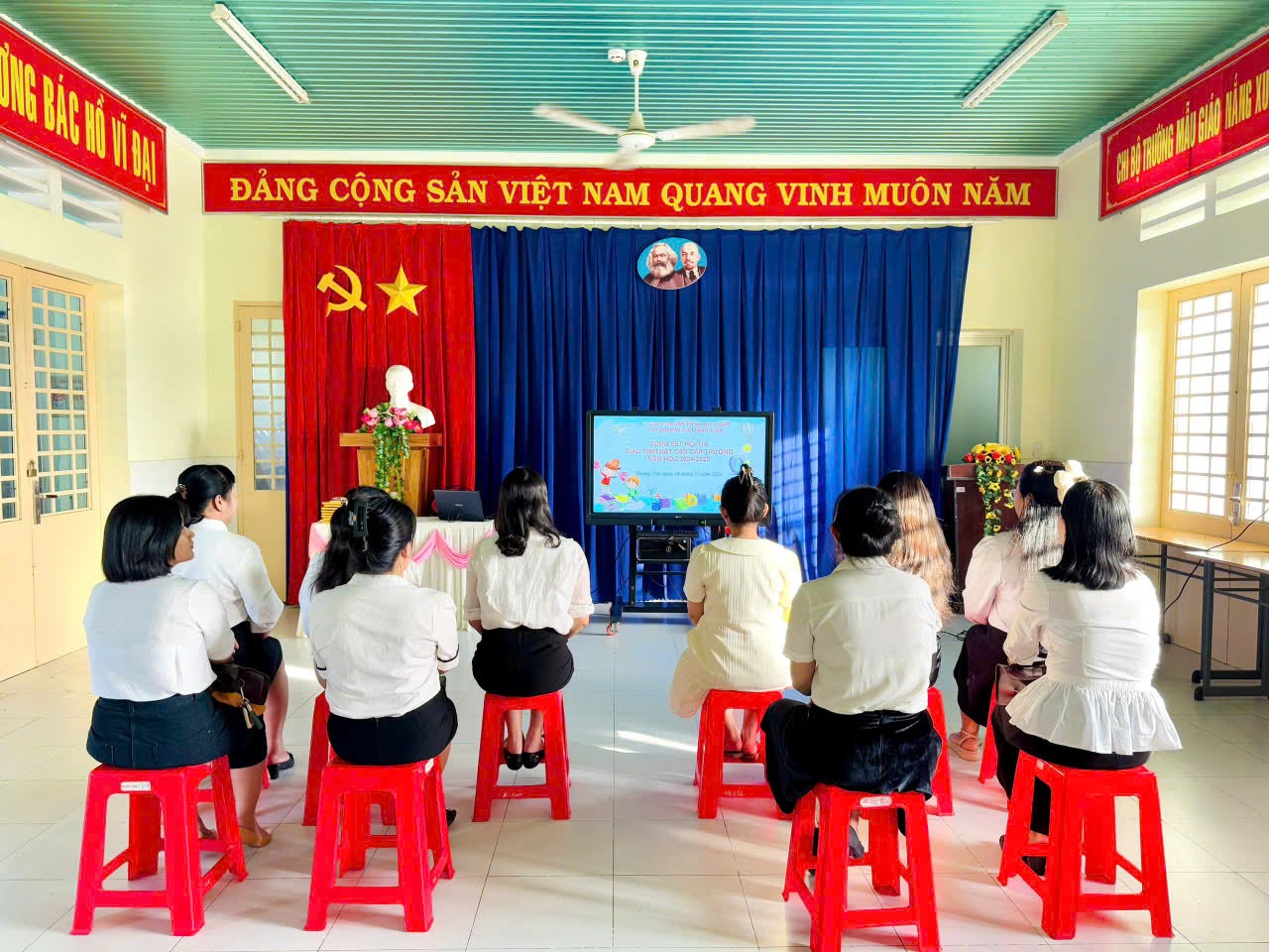 anh tin bai