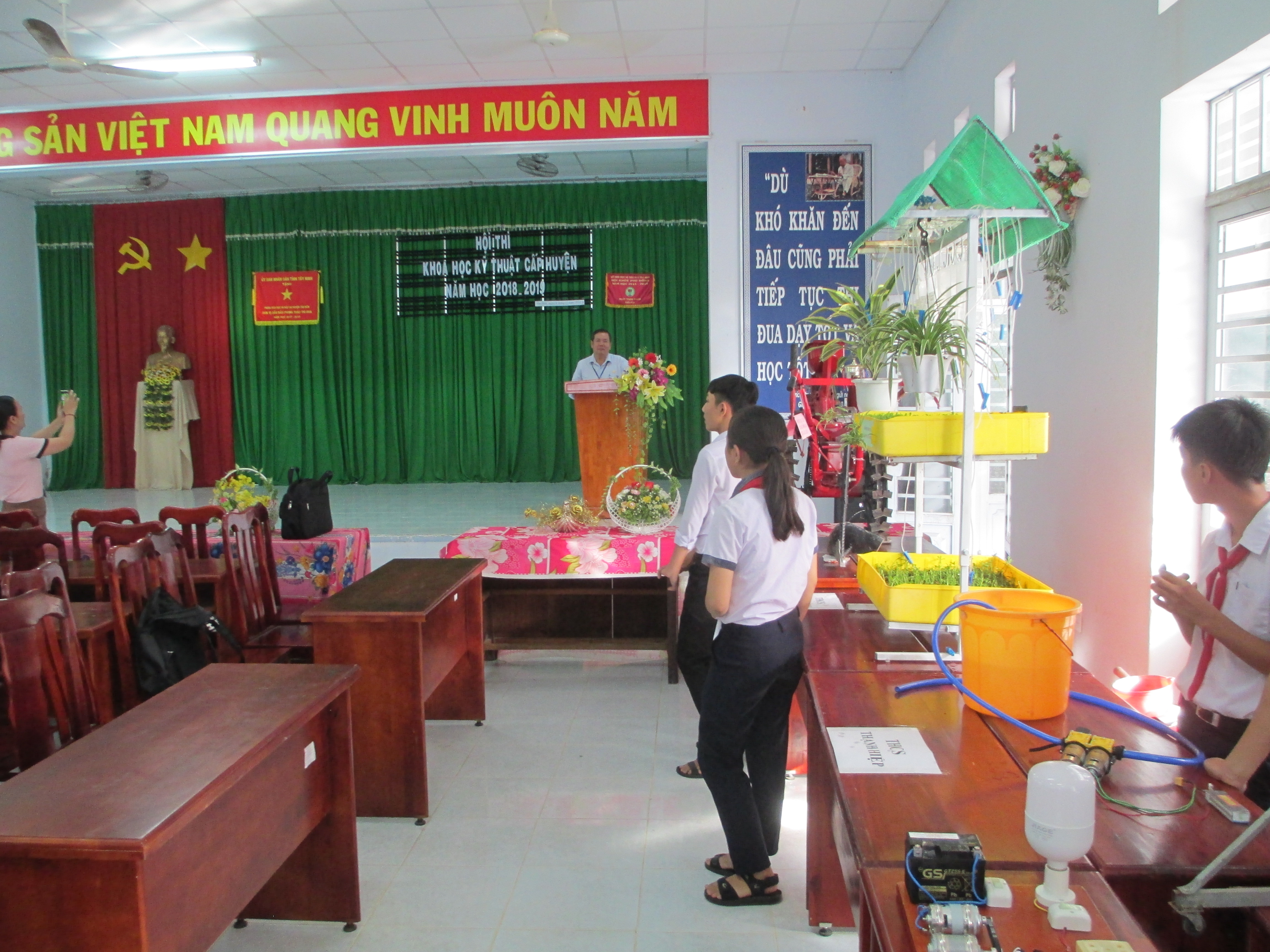 HỘI THI KHOA HỌC KỸ THUẬT DÀNH CHO HỌC SINH THCS NĂM 2018