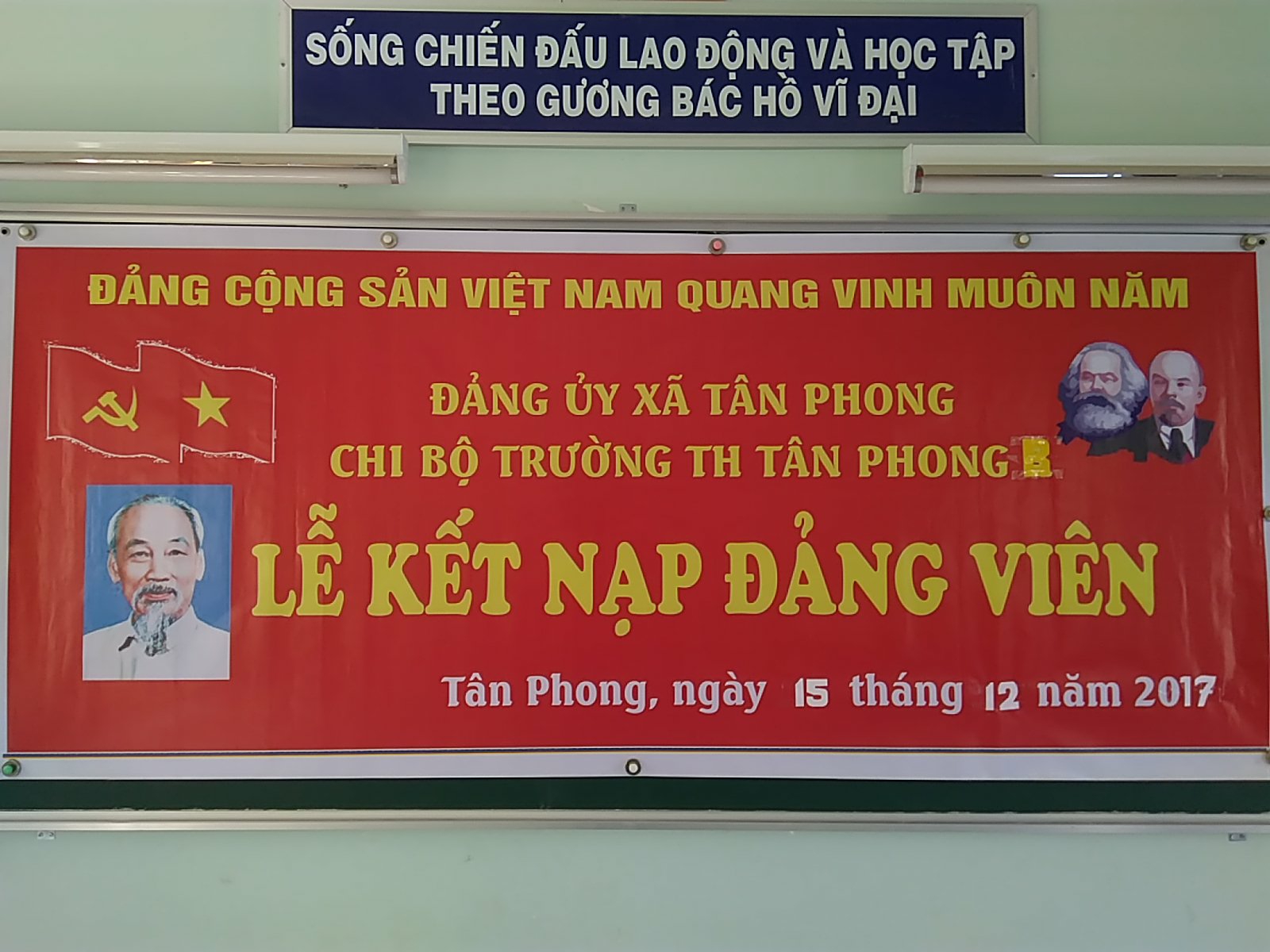 Lễ kết nạp Đảng viên