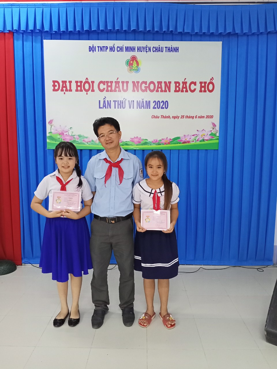 Đại hội cháu ngoan Bác Hồ