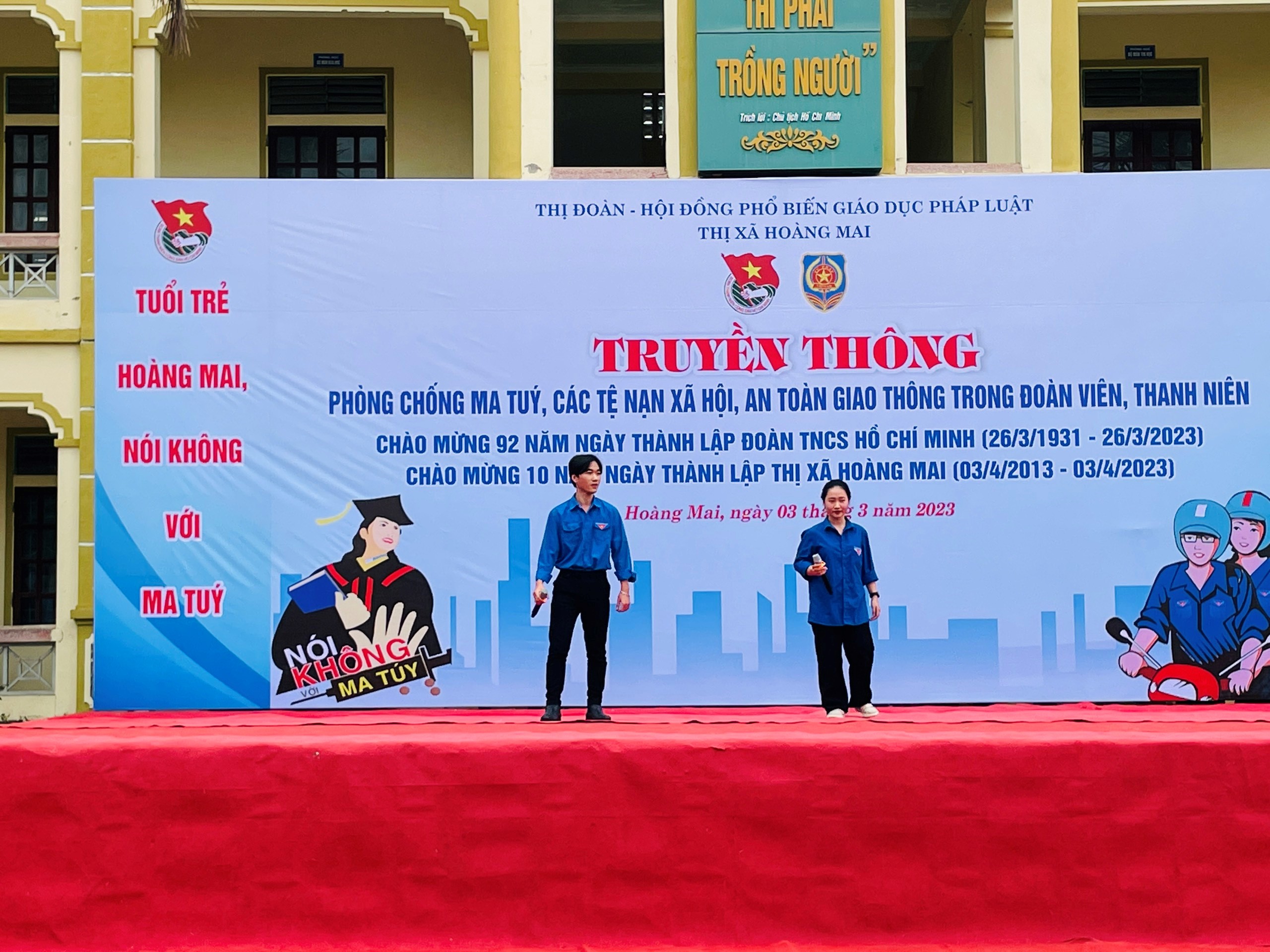 Anh-tin-bai
