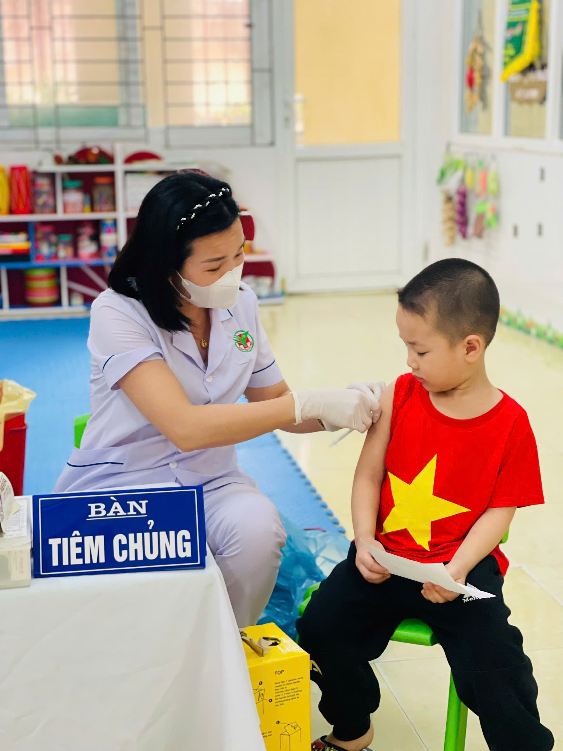 Anh-tin-bai